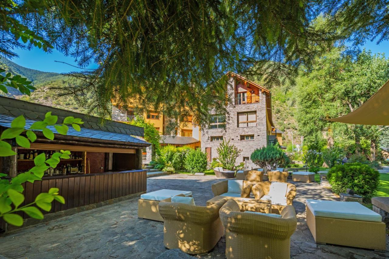 Hotel Restaurant Castellarnau Ес-Кало Екстер'єр фото